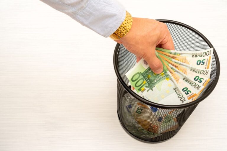 Read more about the article How to Prevent Everyday Profit Margin Waste: Actionable Tips